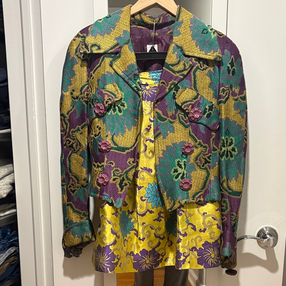 Vintage Women’s Brocade Cropped Jacket and skirt for evening occasion